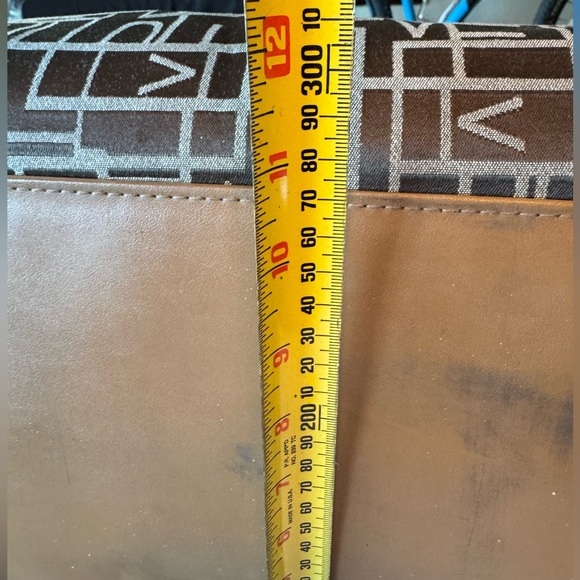 Vintage Diane Von Furstenberg DVF Logo Pattern Overnight Tote Travel Bag - Picture 9 of 11